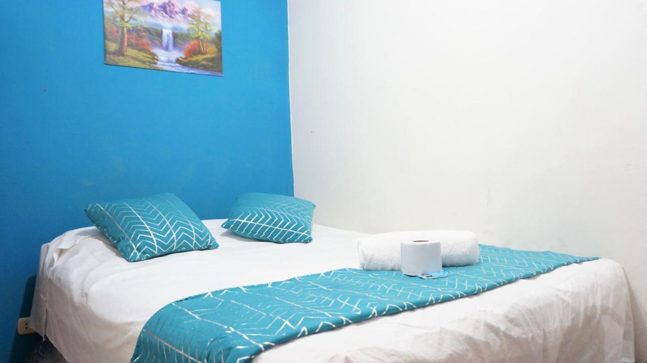 Aypa Hostal Трухильо Экстерьер фото