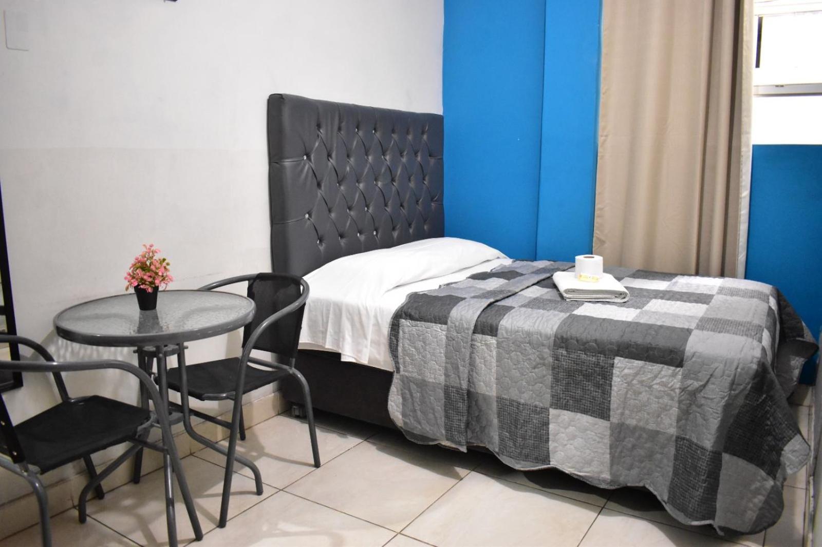 Aypa Hostal Трухильо Экстерьер фото