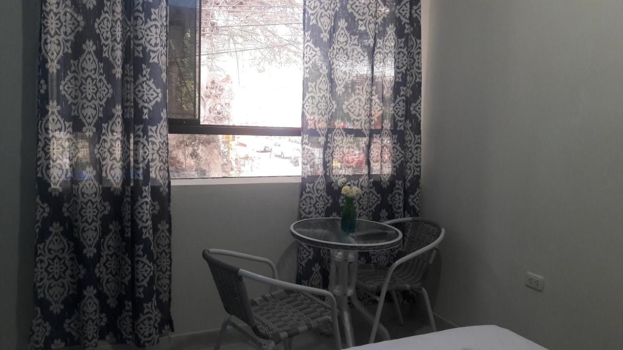 Aypa Hostal Трухильо Экстерьер фото