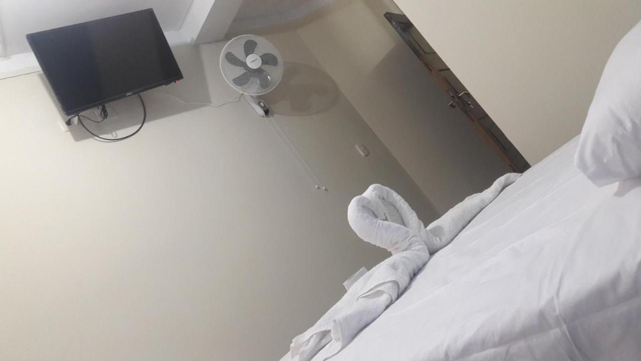 Aypa Hostal Трухильо Экстерьер фото