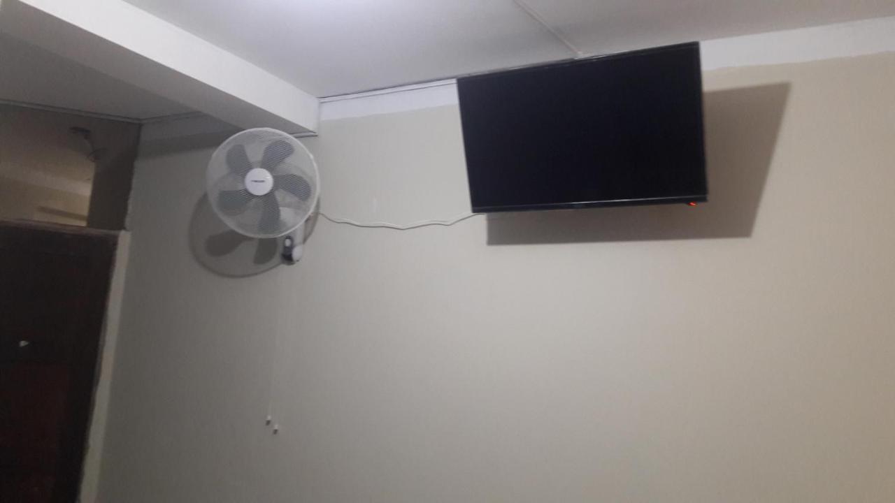 Aypa Hostal Трухильо Экстерьер фото
