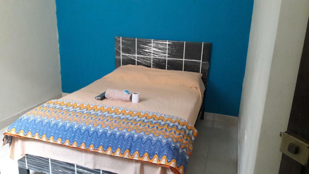 Aypa Hostal Трухильо Экстерьер фото
