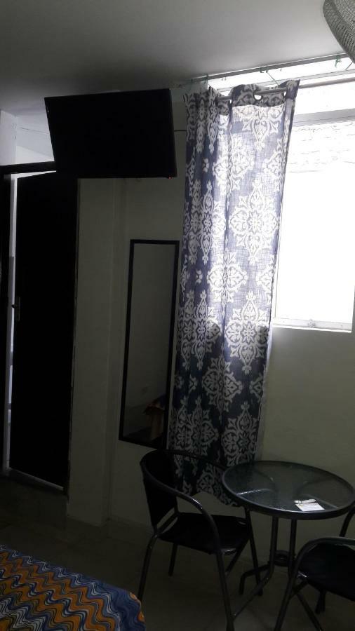 Aypa Hostal Трухильо Экстерьер фото